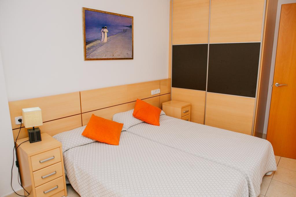 Apartamentos Navas Барселона Экстерьер фото