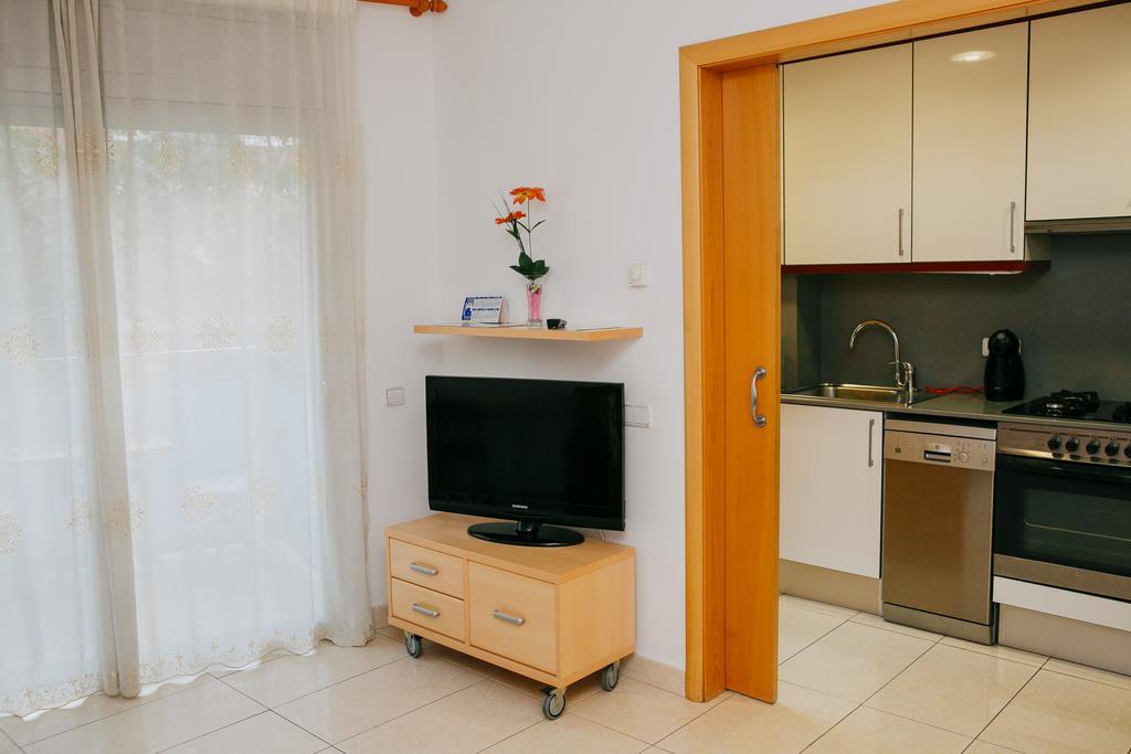 Apartamentos Navas Барселона Экстерьер фото